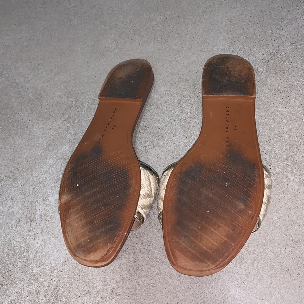 ๐ ADORABLE Zara Sandals ๐ - Picture 4 of 4